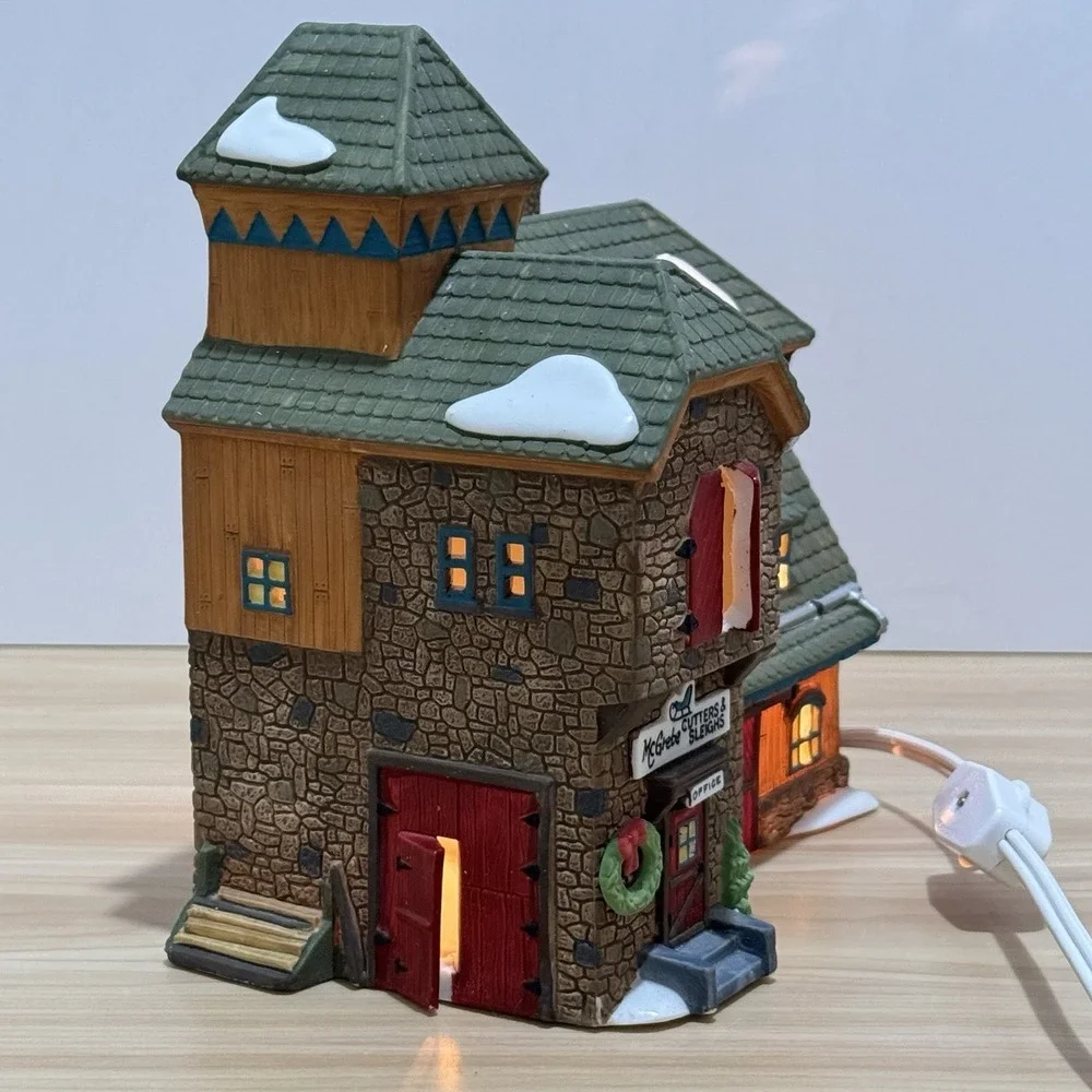 Dept 56 New England Village Series Mc Grebe Cutters & Sleighs Box & Light 5640-5 - Picture 4 of 16